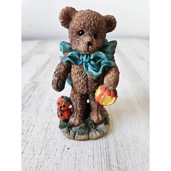 Ks collection bear Halloween figurine Dracula statue Teddy pumpkins - Picture 1 of 8